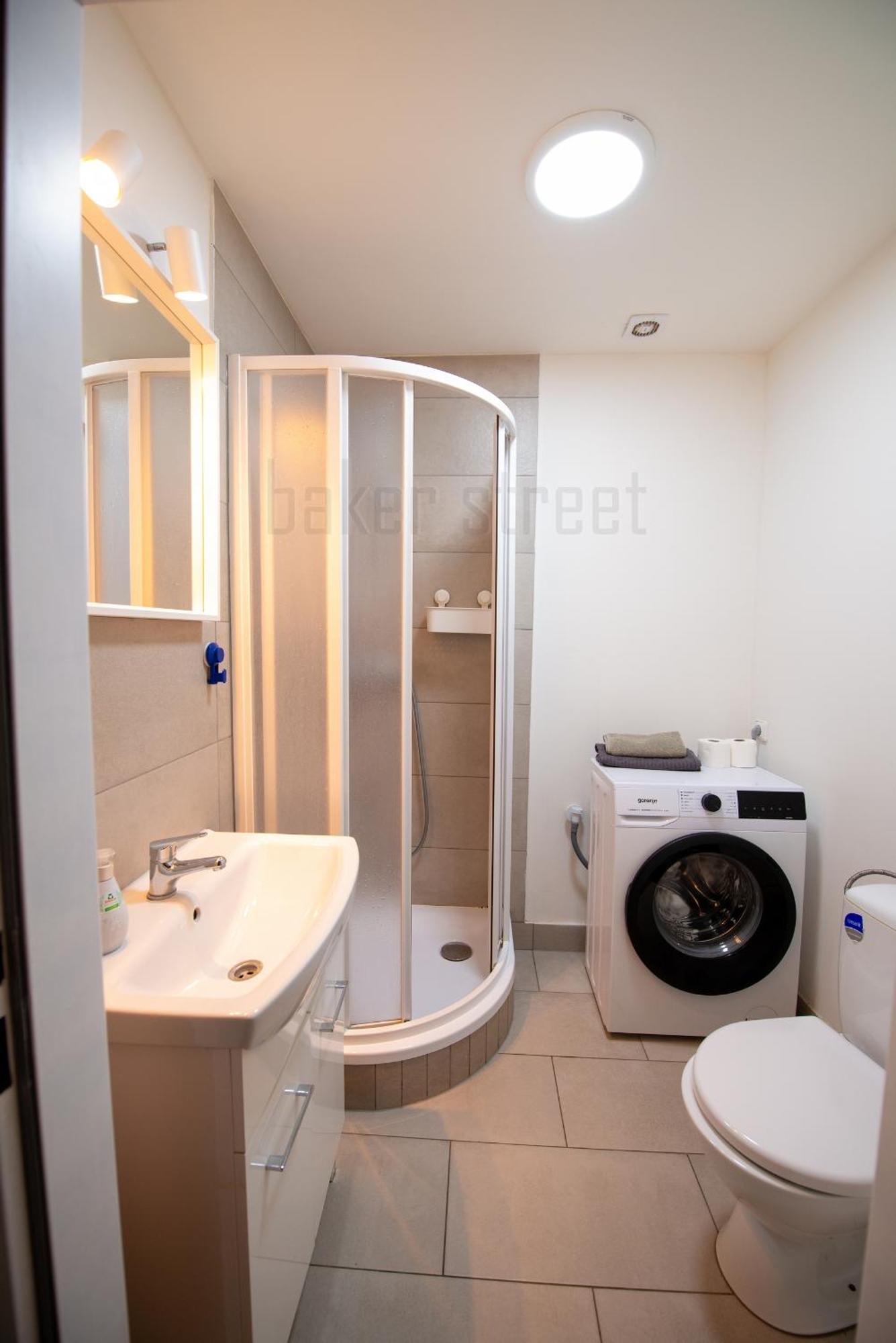 2 Rooms Apartment Close To Palmovka Prag Exteriör bild